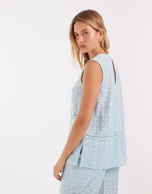 Object - Mouwloze gehaakte top met kanten patchwork in hemelsblauw, deel van co-ord set, 3 van 4
