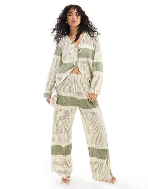Object plisse wide leg pants in abstract print - part of a set - view 1