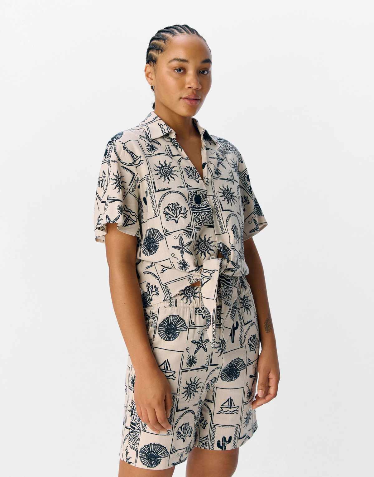 Object Shirt in sandshell