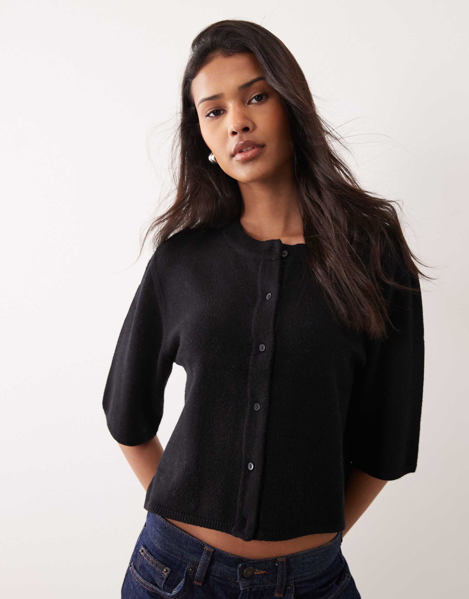 object short sleeve knit cardigan in black