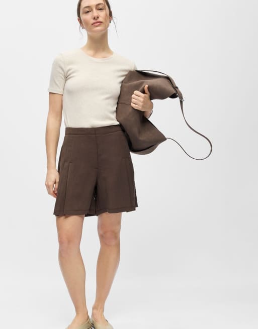 Object Shorts in seal brown, 5 of 5