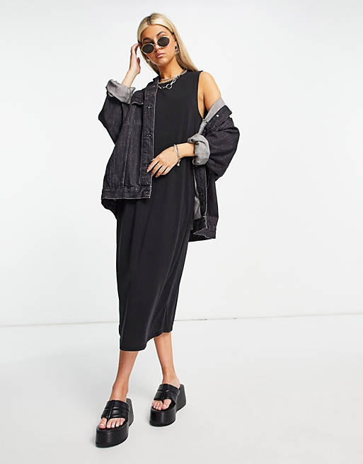 Women Object sleeveless midi dress in black 