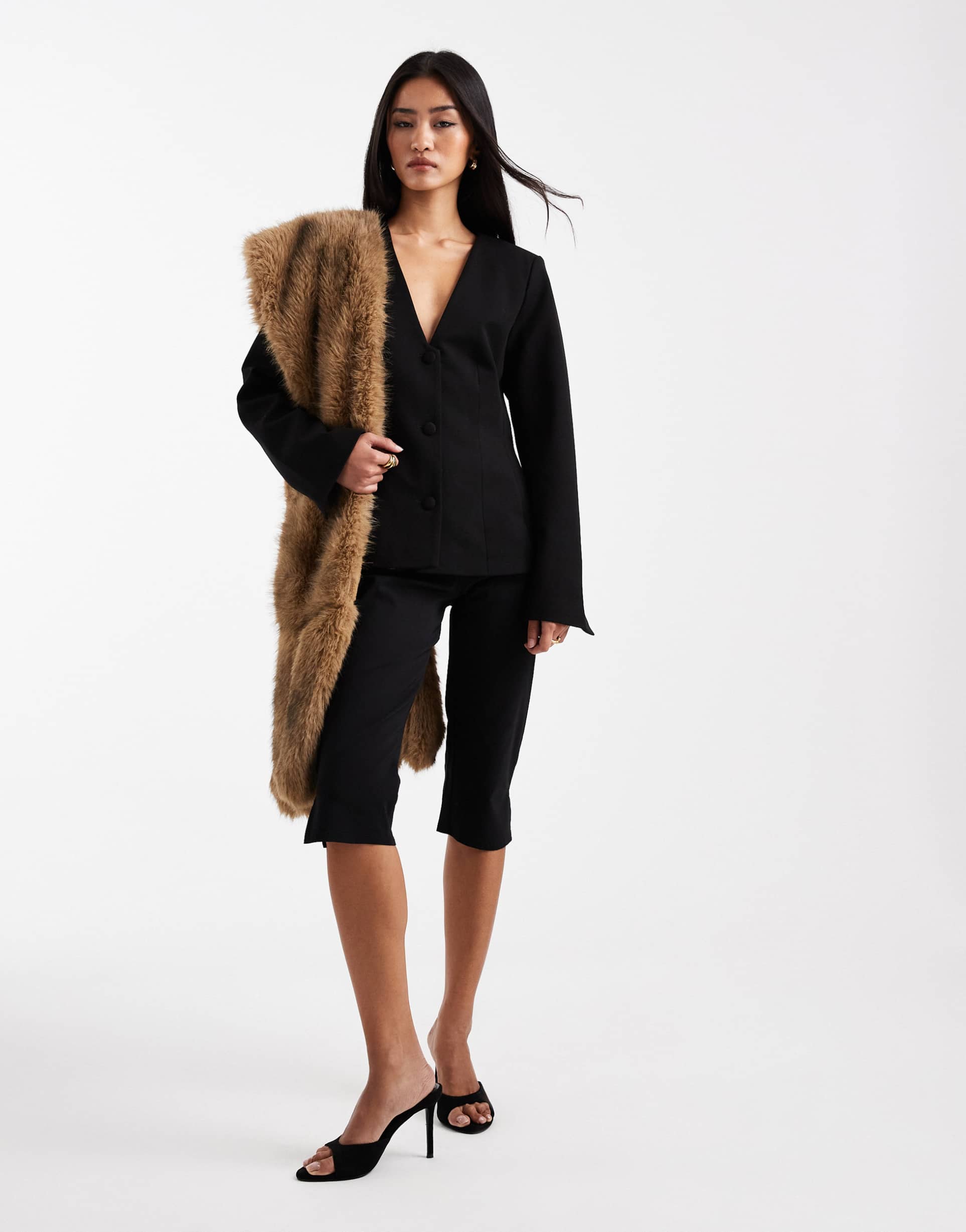 object stretch tailored cinched waist blazer in black