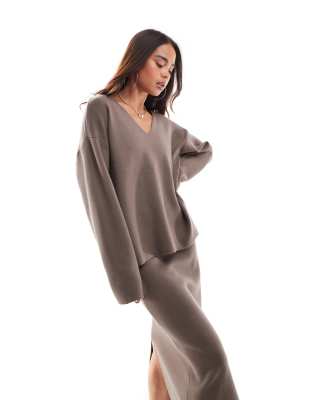 Object - Strukturierter Pullover in Taupe mit V-Ausschnitt, Kombiteil-Braun