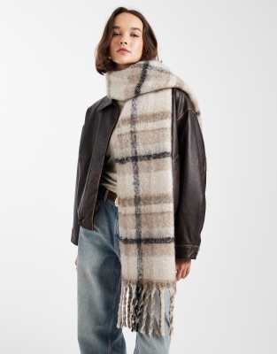 Object Super Soft Large Chunky Tassel Scarf In Neutral