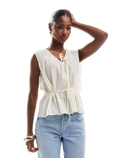 Object - Top arricciato allacciato sul davanti color sabbia - view 1