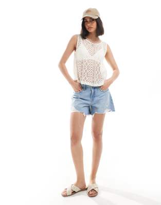 Object - Top corto color crema all'uncinetto