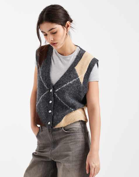 Object v neck button front knitted vest in neutral argyle check print - view 1