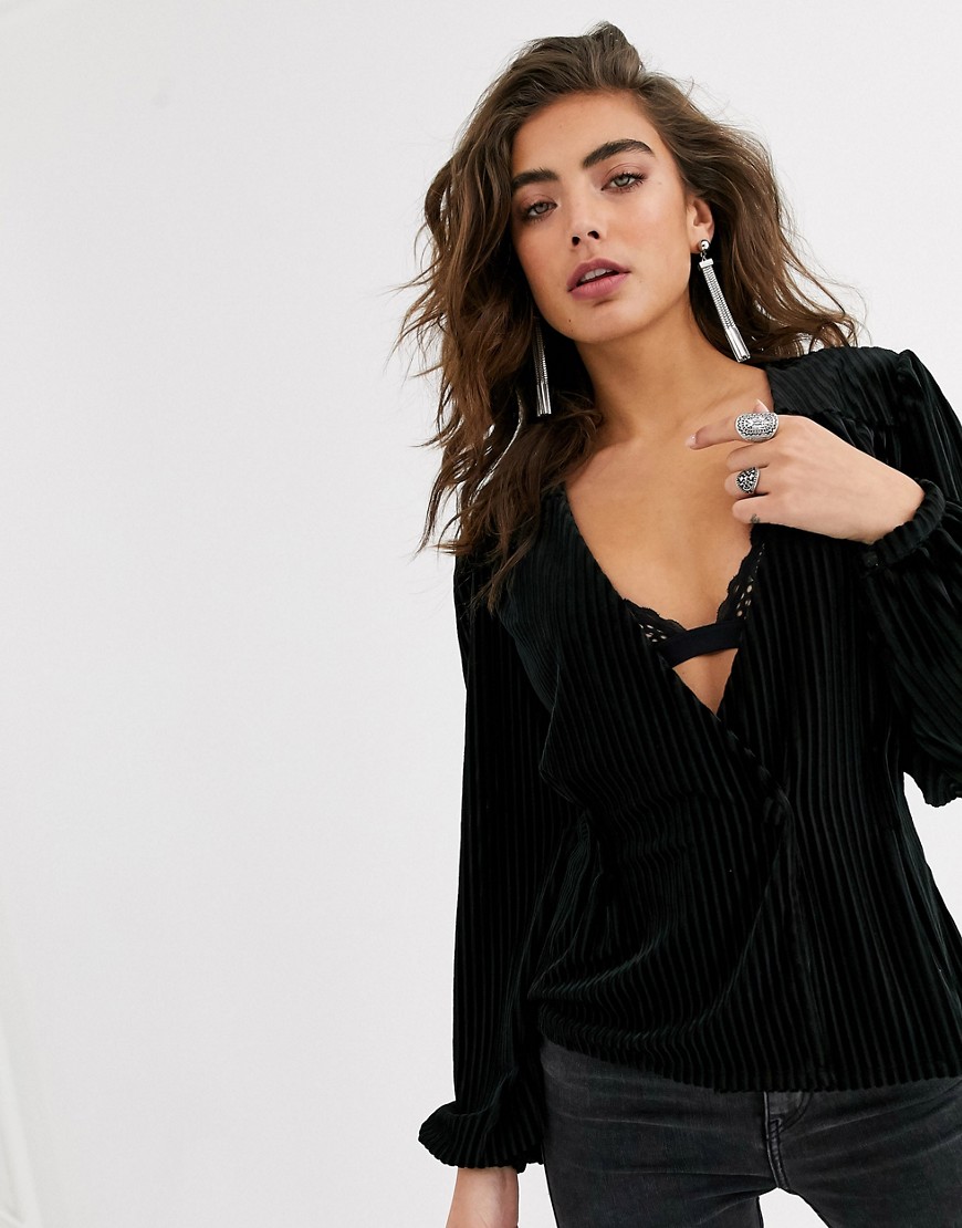 Object velvet doubled breasted top with balloon sleeve-Black