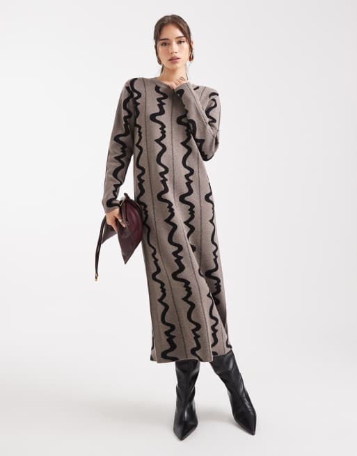 Object - Vestito midi in maglia color cioccolato con stampa astratta
