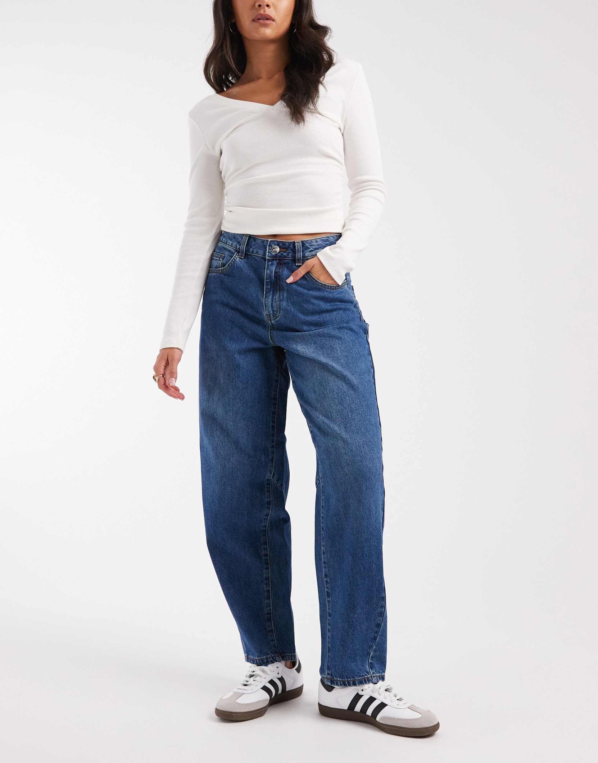 object zoe barrel jeans in mid blue denim