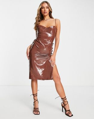 фото Облегающее виниловое платье шоколадного цвета со шнуровкой first distraction the label-коричневый цвет