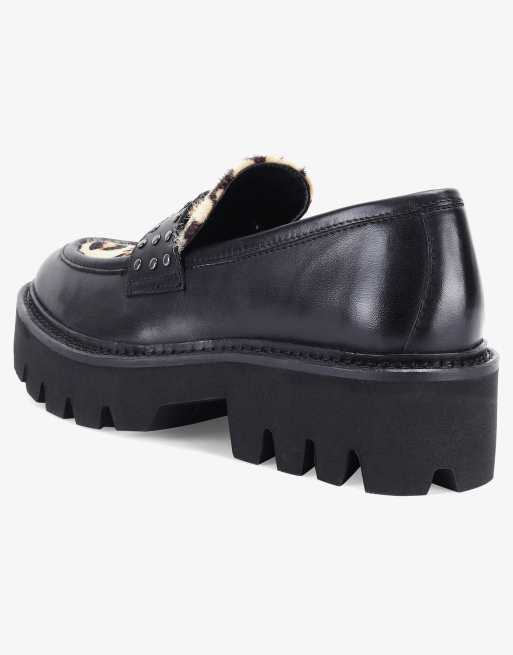 Stylish non slip shoes clearance