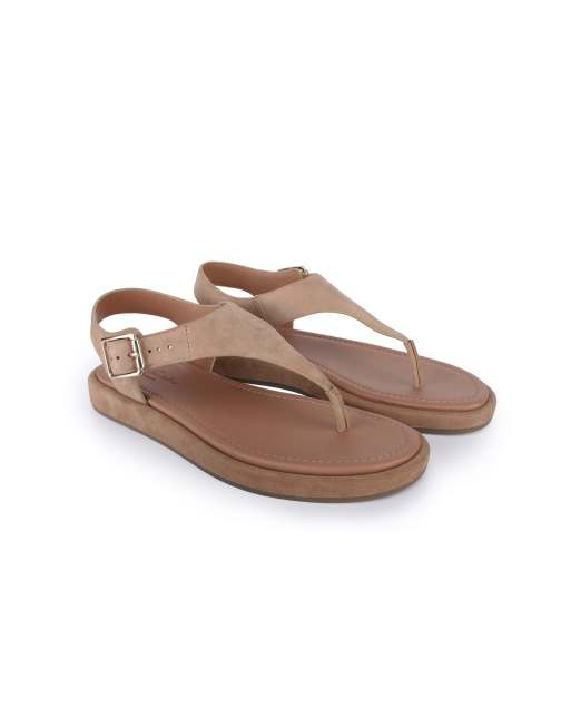 Off The Hook Adelie pu thong flat sandals in beige, 2 of 4