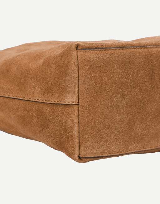 Off The Hook Alanis suede tote bag with shoulder strap in tan, 5 of 7