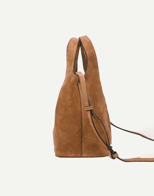 Off The Hook Alanis suede tote bag with shoulder strap in tan, 6 of 7