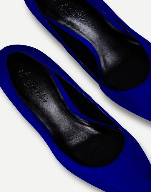 Off The Hook Andre pointed toe high heel court shoes in blue suede, 4 of 7