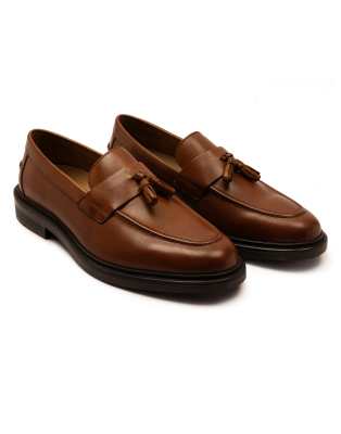  Blaine leather slip-on tassel loafers in tan