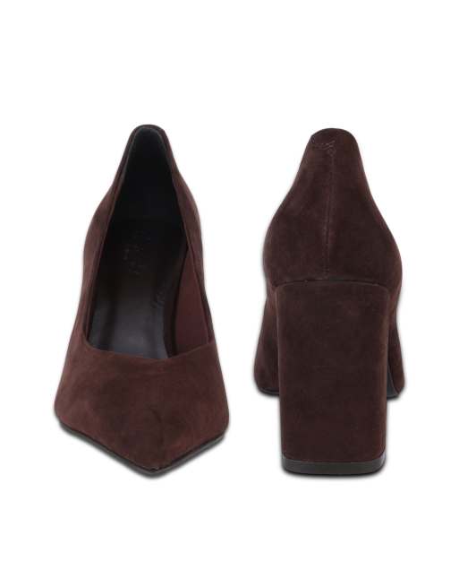 Off The Hook Brandy suede leather pointed toe block heel pumps in dark brown, 4 of 4