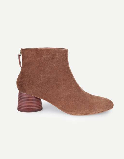 Off The Hook Elara suede block-heeled ankle boots in cognac suede, 2 of 7