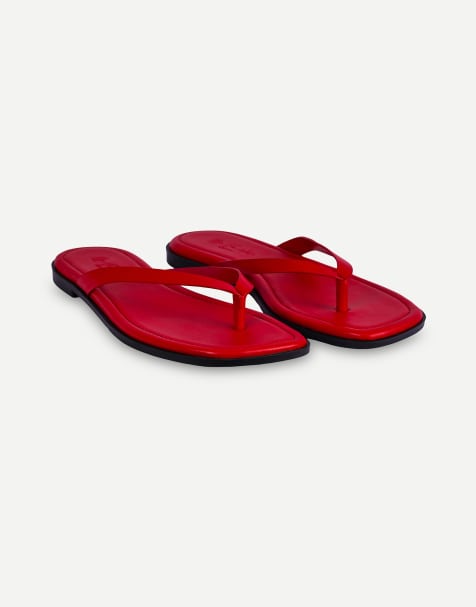 Off The Hook Freya leather flat thong sandals in red - view 1