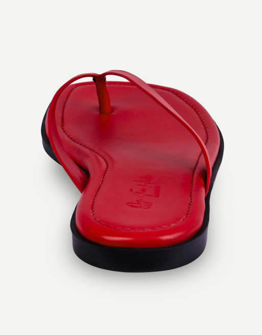 Off The Hook Freya leather flat thong sandals in red, 5 of 7