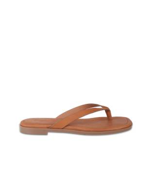  Freya leather thong flat sandals in tan