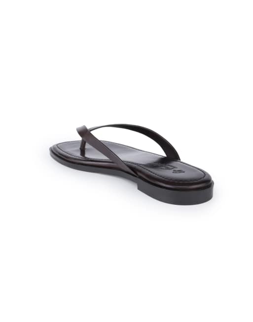 Off The Hook Freya leather toe thong flat sandals in brown, 3 of 4
