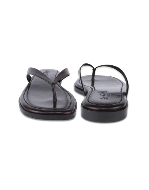 Off The Hook Freya leather toe thong flat sandals in brown, 4 of 4