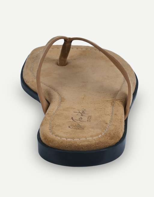 Off The Hook Freya toe flat thong sandals in tan suede, 5 of 7