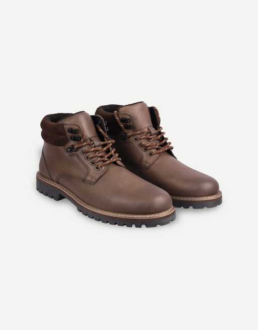 Off The Hook Hanks leather lace-up worker boots in brown, 2 of 7