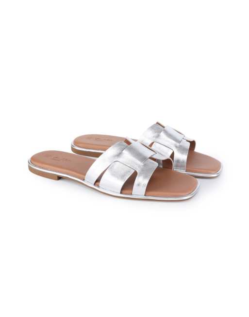 Off The Hook Heath leather slip on flat sandals in silver, 2 of 4