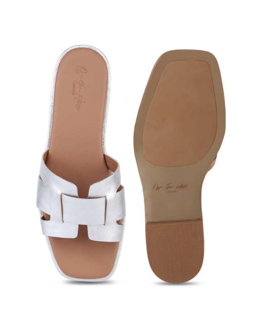 Off The Hook Heath leather slip on flat sandals in silver, 3 of 4