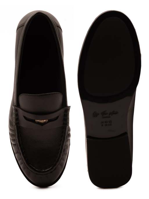 Off The Hook Keira leather penny ruched loafers in black, 3 of 4
