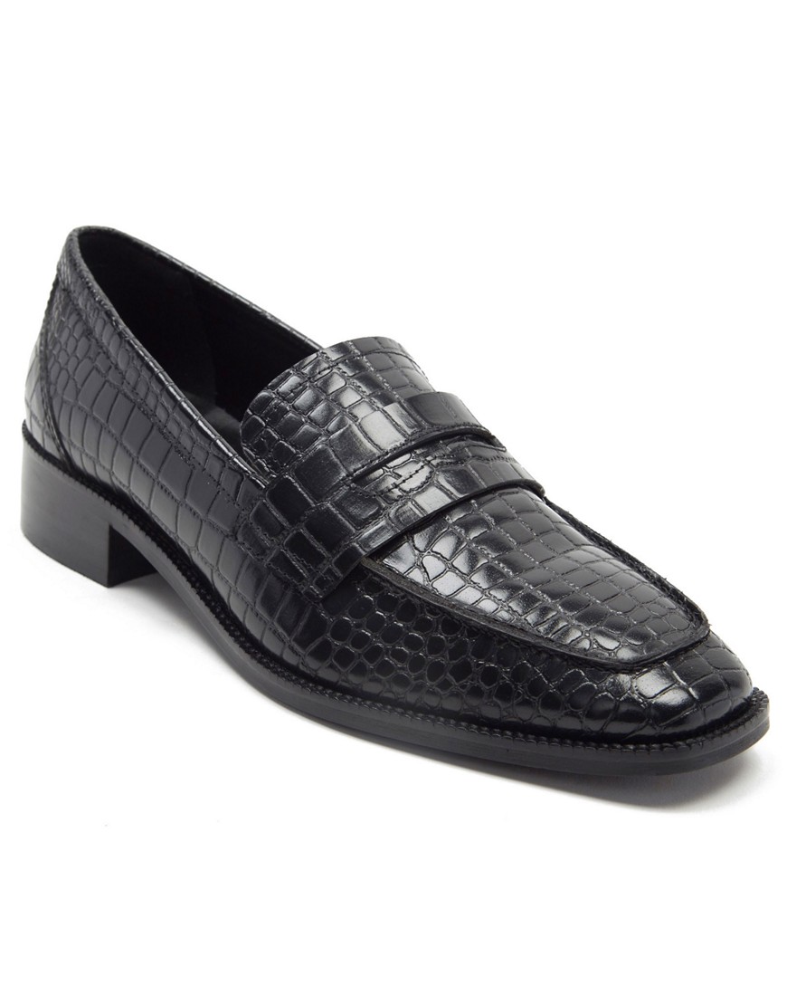 Off The Hook kew slip on loafer leather shoe in black