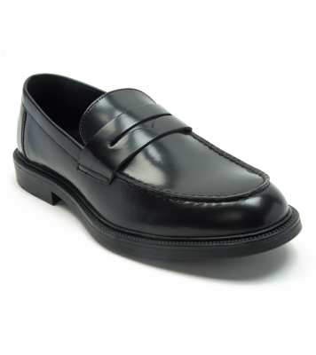 Off The Hook 'perry' loafer smooth leather loafer shoes in black | ASOS