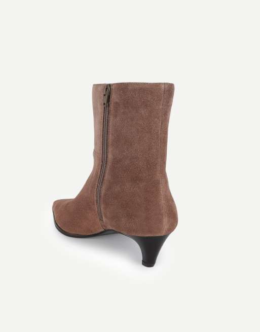 Off The Hook Pheonix suede kitten heel ankle boots in light tan suede, 3 of 7