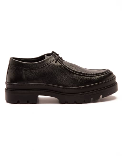 OFF THE HOOK STEVIE black leather moccasin shoes in black 