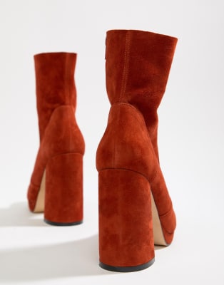 red boots office