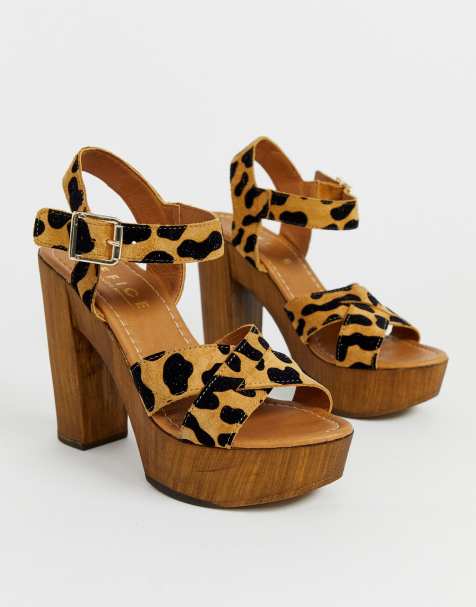 Office – Hawaiian – Sandalen mit Plateausohle aus Holz und Leopardenmuster in Ponyfelloptik