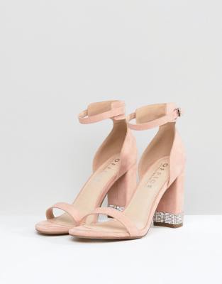 block heels blush