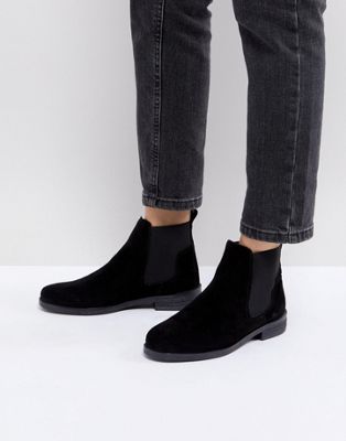 matte black chelsea boots