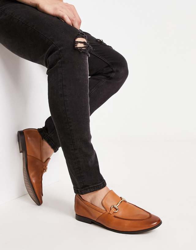 Office lemming bar loafers in tan leather