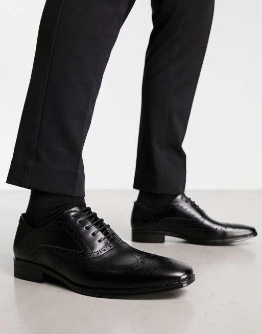 Office macro brogues in black leather