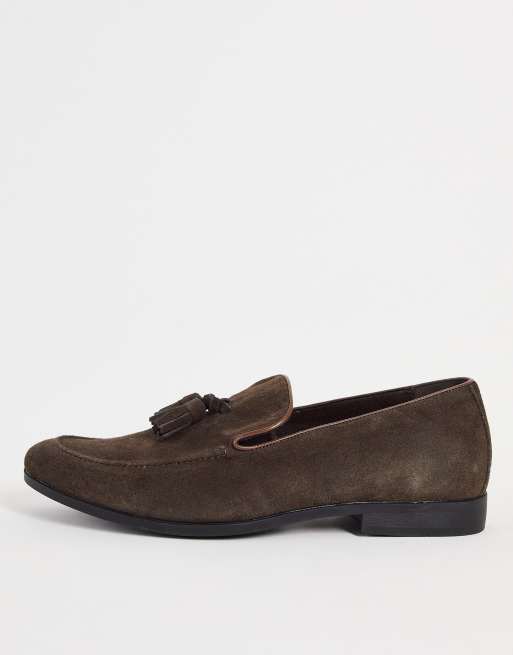 Office – Manage – Bruna loafers i mocka med tofsar
