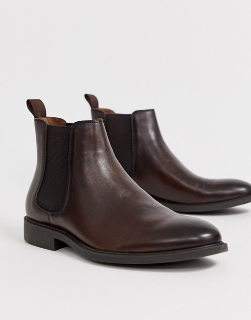 Office mannage chelsea boots in brown leather | ASOS