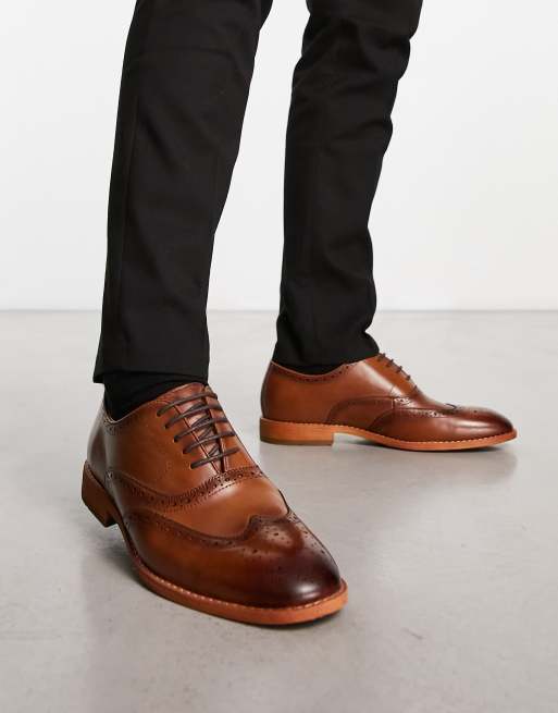 Office - Meanest - Gyldenbrune brogues i læder 