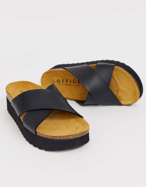 Office - Warner - Platte sandalen met gekruiste bandjes in zwart