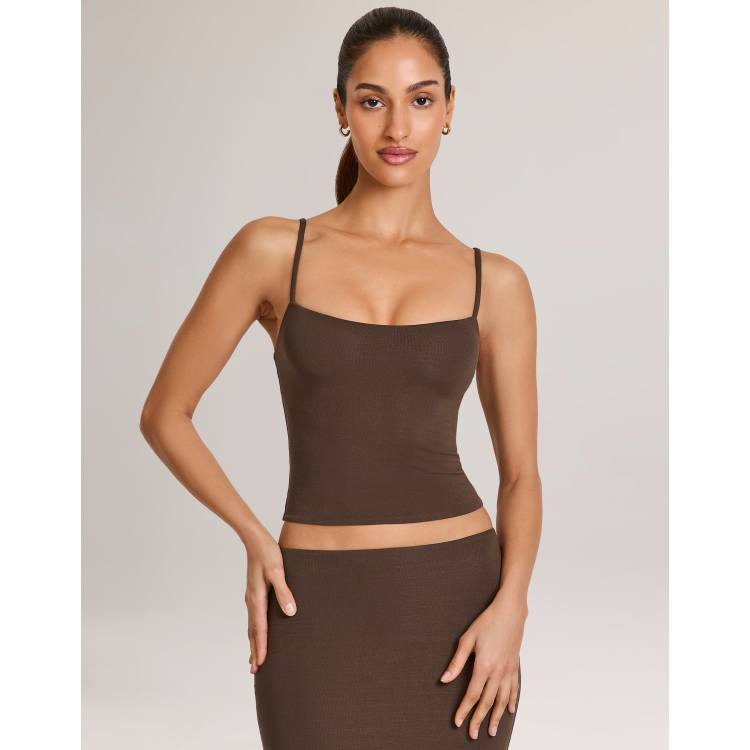 210118384-1-brown?$n_750w$&wid