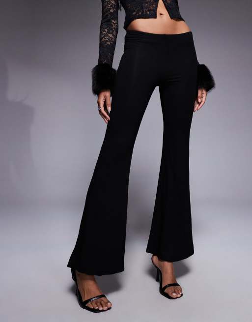 Oh Polly - Flare-broek met halfhoge taille in zwart, 5 van 5
